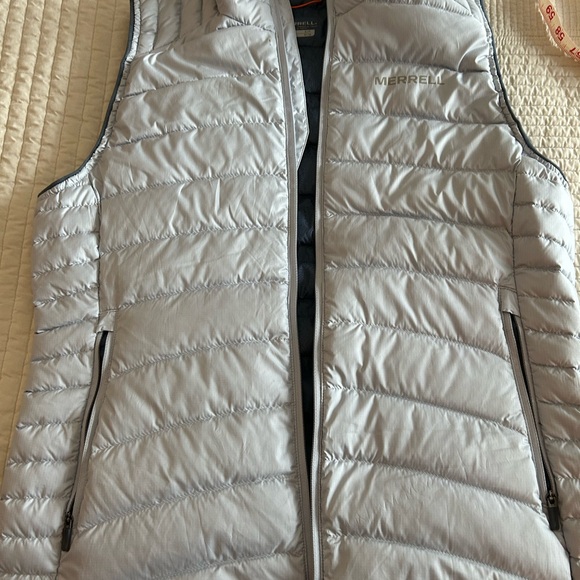 Merrell Light Blue Puffer Vest - Picture 9 of 9